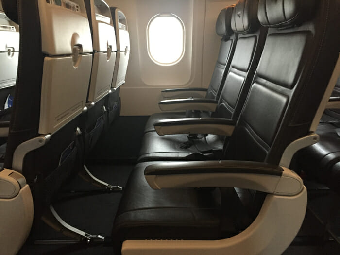 Review British Airways Euro Traveller A319 (MXPLHR)