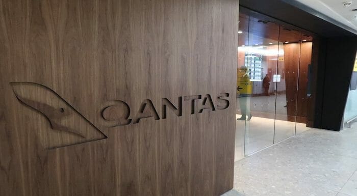 Qantas London Lounge Heathrow T3
